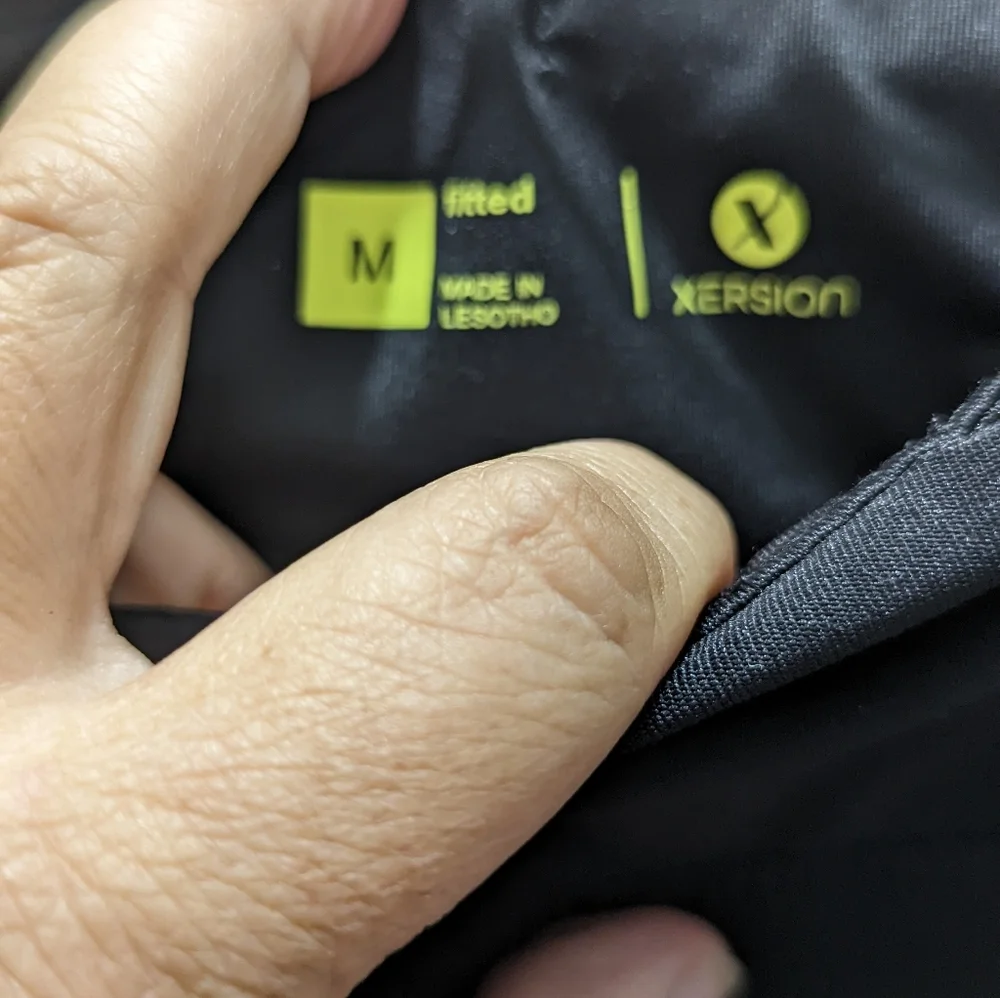 Xersion Black Leggings Solid black Size Medium Fitted - Picture 3 of 5